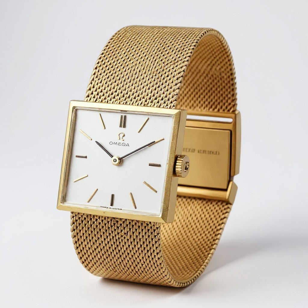 Unisex Omega 23mm Vintage 14K Yellow Gold Watch with Mesh Band and Silver Dial. (Pre-Owned)
