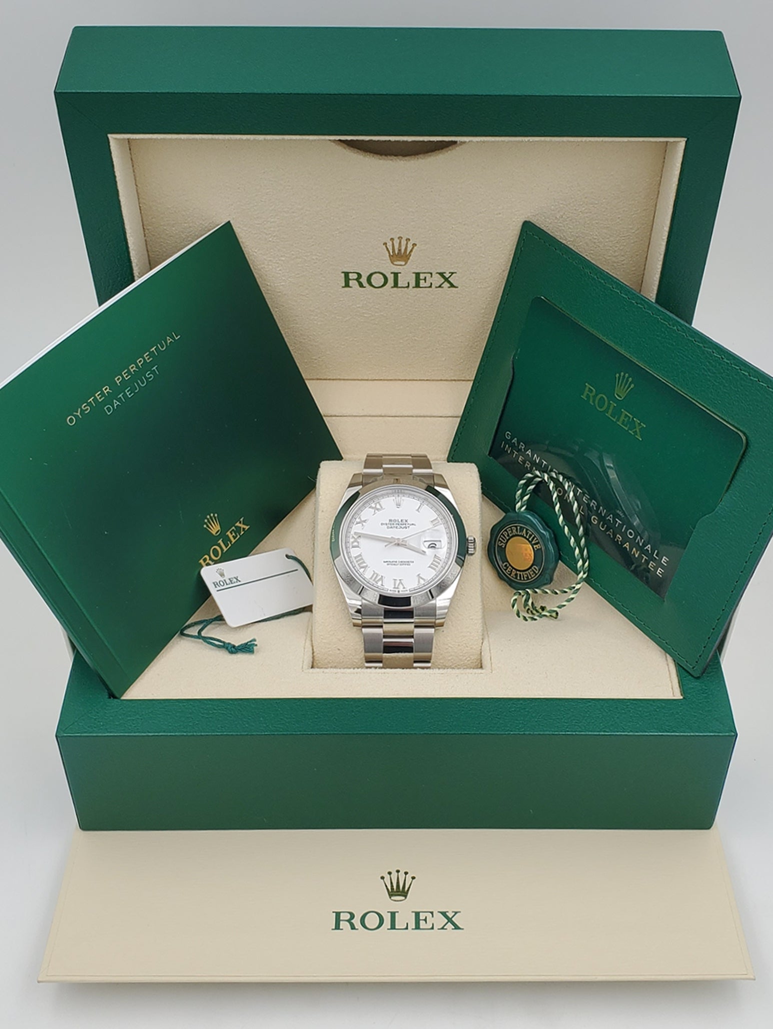 Men's Rolex 41mm DateJust Oyster Perpetual Stainless Steel Watch with Roman Numeral and White Dial. (Pre-Owned 126300)