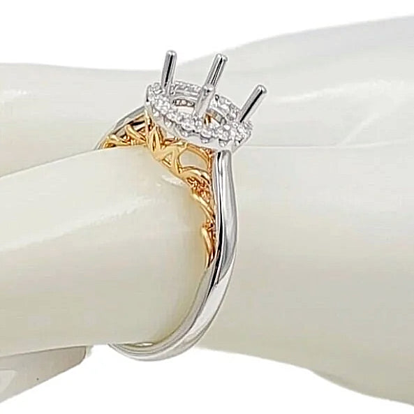18K White / Rose Gold Setting Engagement Ring.
