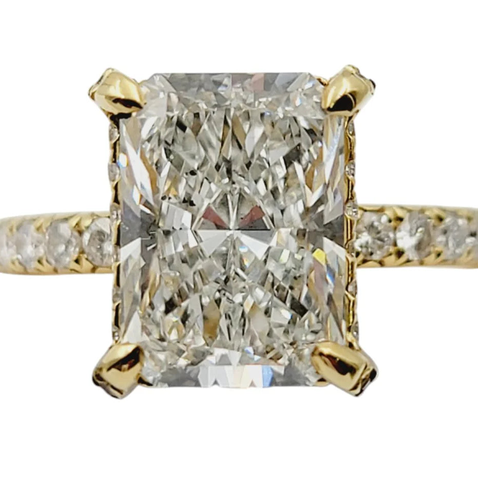 18k Yellow Gold Lab-Grown Radiant-Cut Diamond Halo Ring