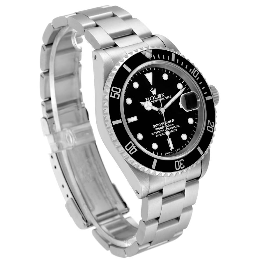 *2000 Men's Rolex 40mm Submariner Oyster Perpetual Date Stainless Steel Watch with Black Dial and Black Bezel. (Pre-Owned Box/Paper 16610)
