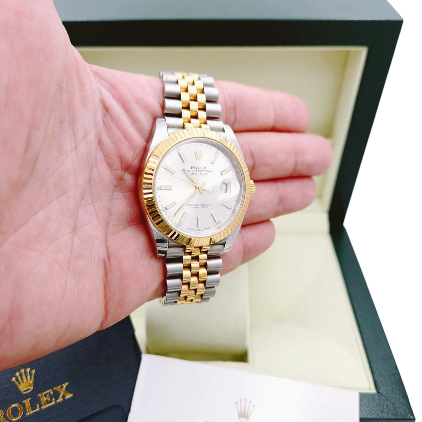2017 Men's Rolex 41mm DateJust Two Tone 18K Yellow Gold / Stainless Steel Wristwatch w/ Silver Dial & Fluted Bezel. (Pre-Owned 126333)