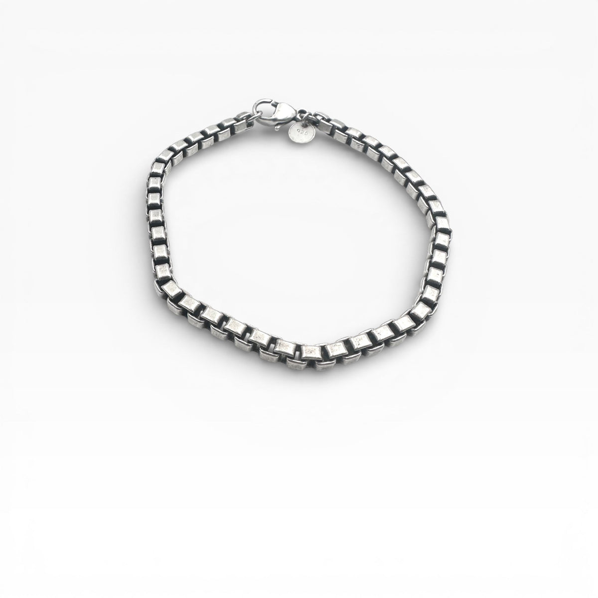Tiffany & Co. Sterling Silver Venetian Link 7.00" Bracelet. (Pre-Owned)