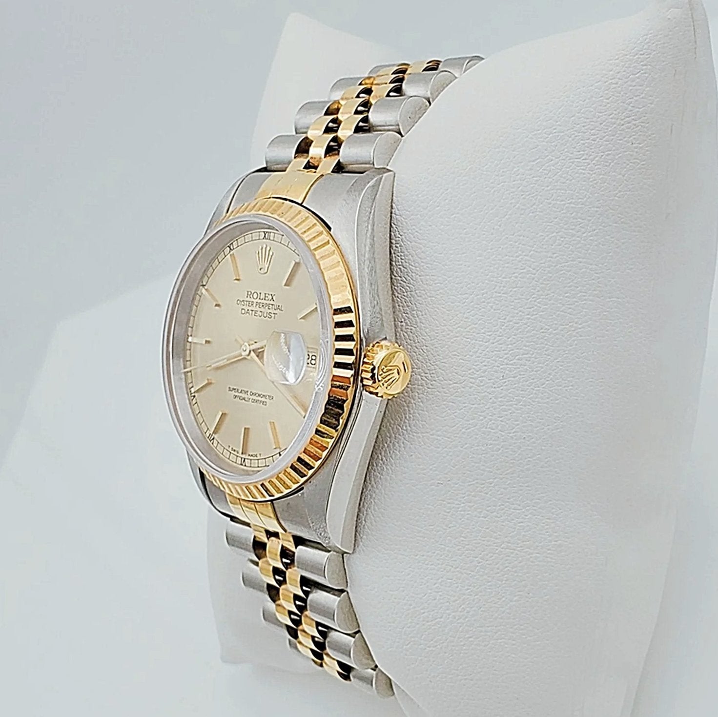 1998 Men's Rolex 36mm DateJust 18K Gold / Stainless Steel Two Tone Wristwatch w/ Champagne Dial & Fluted Bezel. (UNWORN 16233)