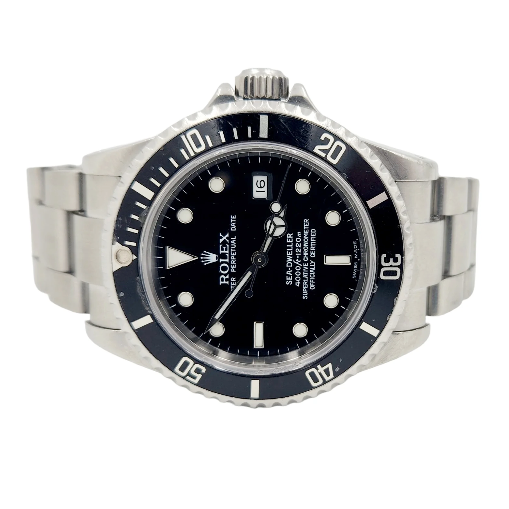 Men's Rolex 40mm Vintage 1982 Sea-Dweller Stainless Steel Watch with Black Dial and Fluted Bezel. (Pre-Owned 16660)