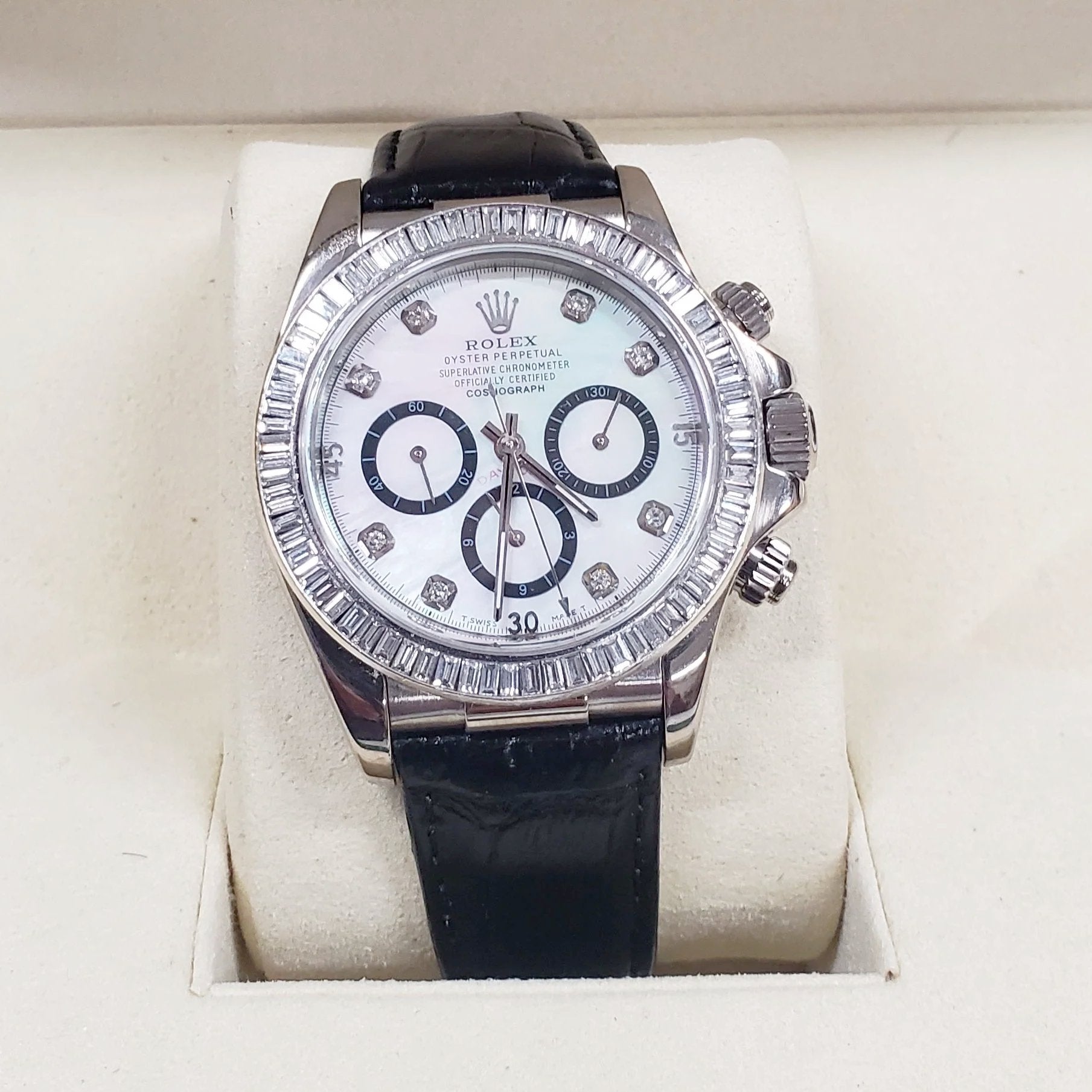 Men's Rolex Daytona  40mm Leather Wristwatch w/ Mother of Pearl Diamond Dial & Diamond Bezel. (Pre-Owned 116518)