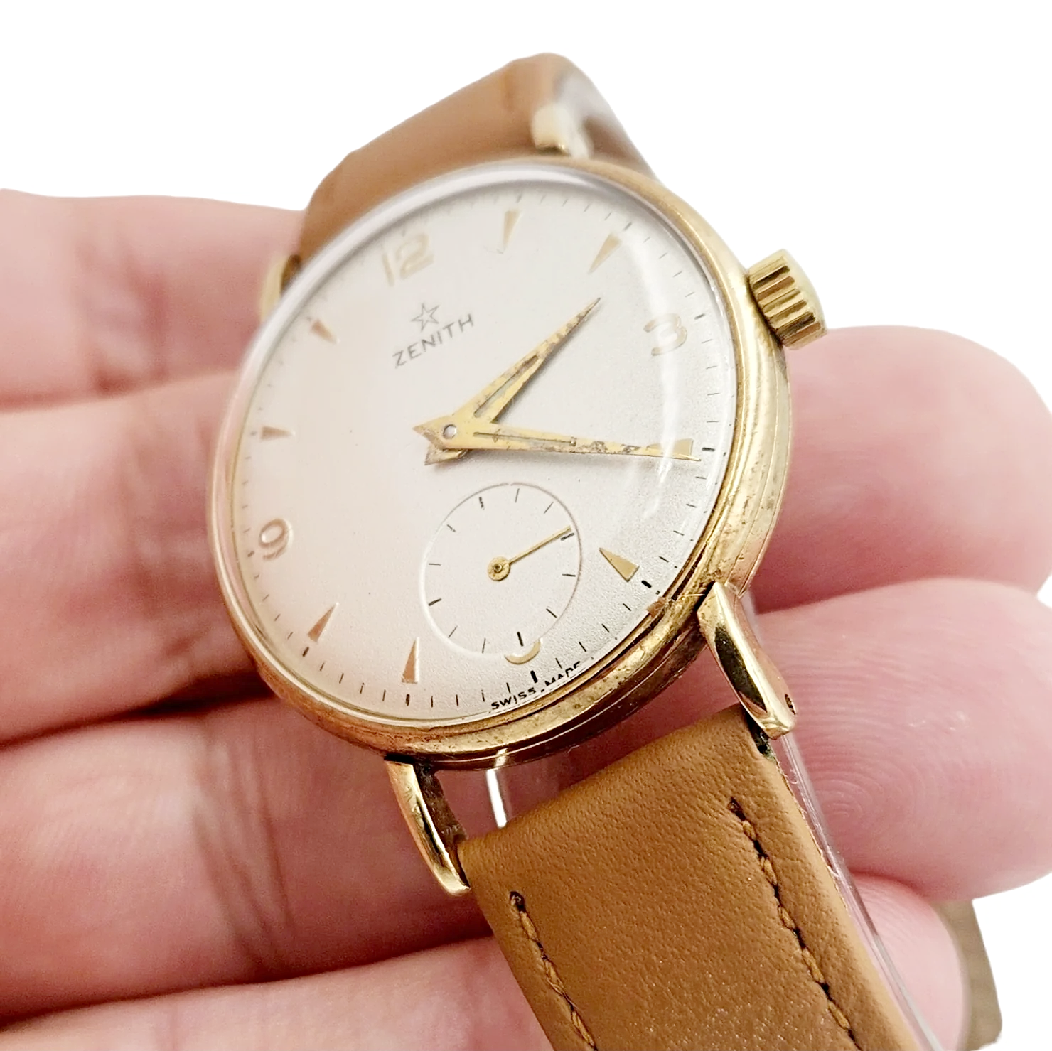 Men's Zenith Stellina 32mm Vintage 10K Yellow Gold Automatic Watch with Brown Leather Strap and Silver Dial. (Pre-Owned)