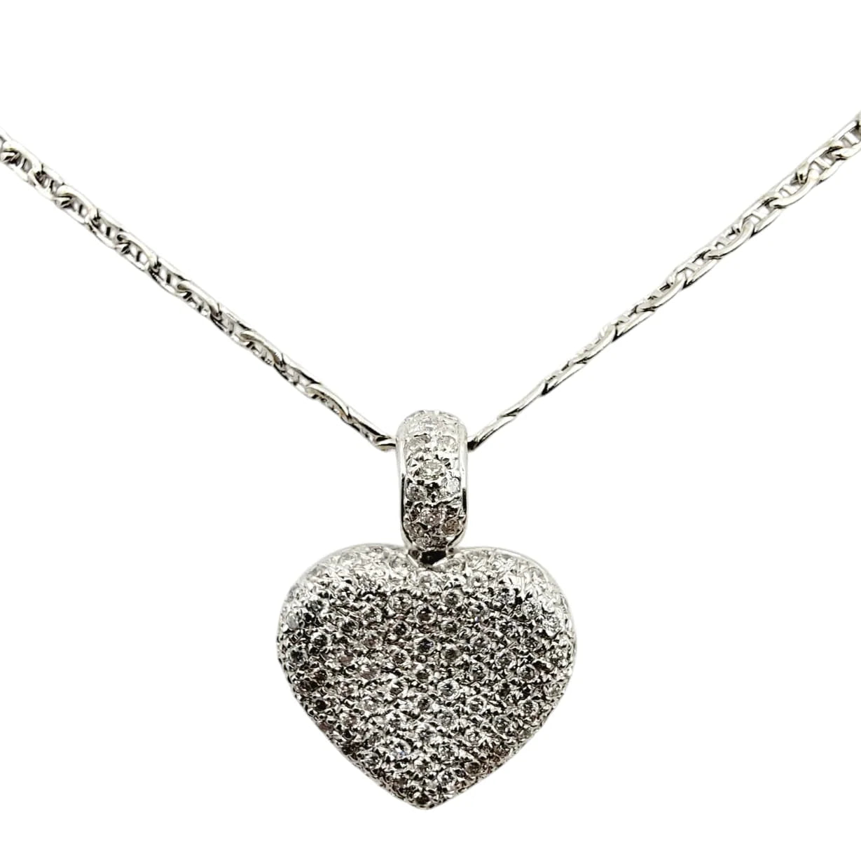 18K White Gold Diamond Heart Pendant Necklace
