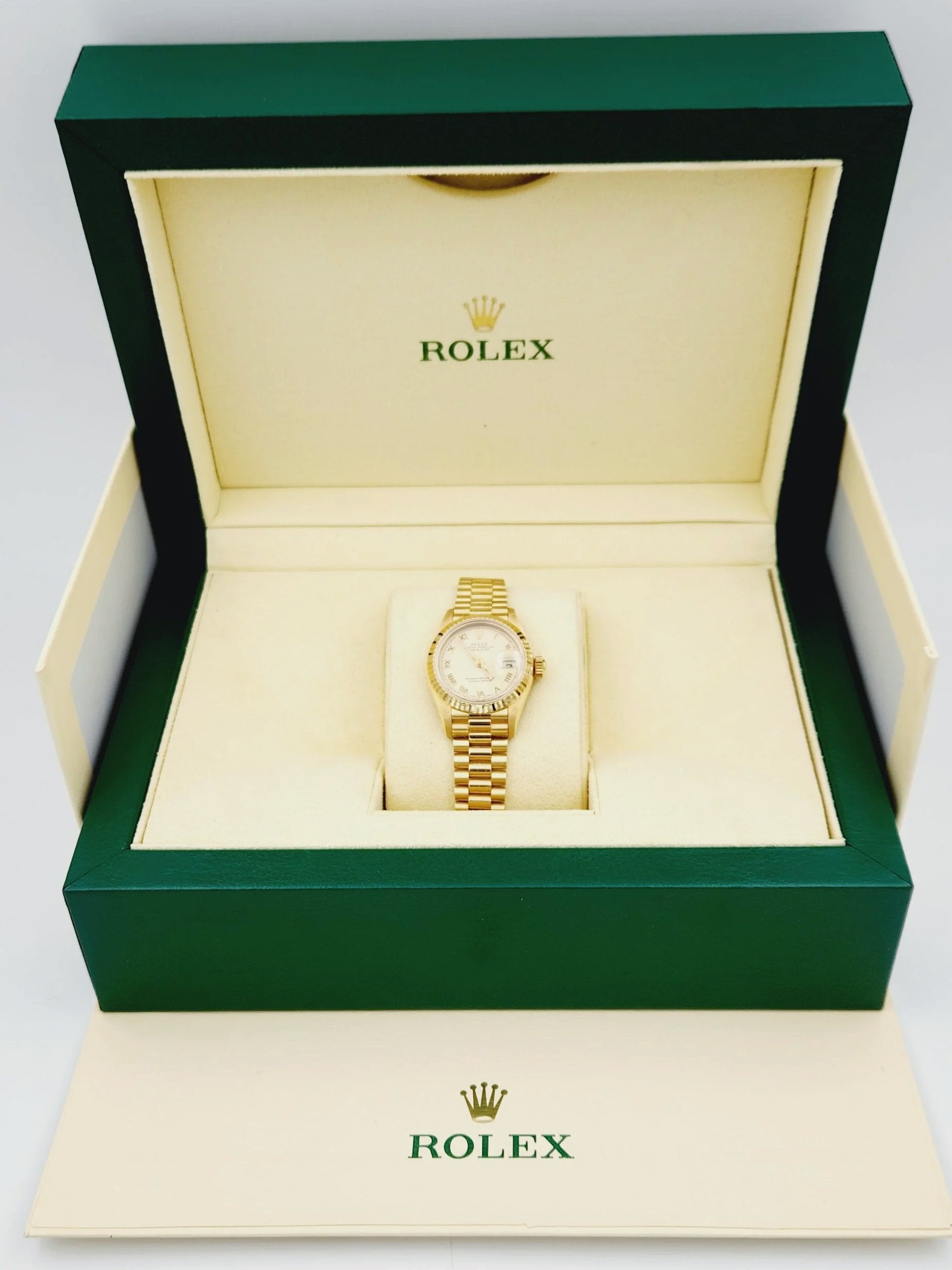 Ladies Rolex 26mm Presidential 18K Yellow Gold Watch with Gold Dial and Fluted Bezel. (NEW 69178)