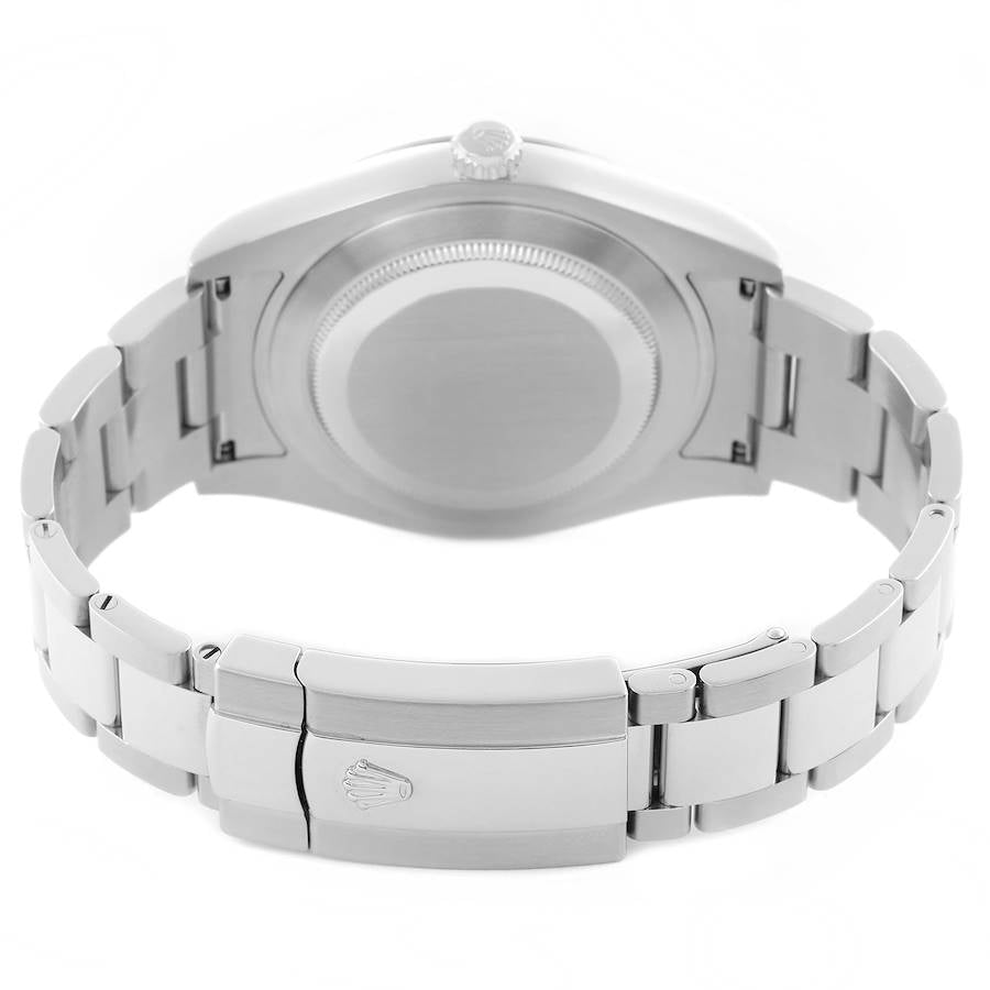 Men's Rolex 41mm DateJust Stainless Steel Watch with Silver Dial and Fluted Bezel. (Pre-Owned 116334)