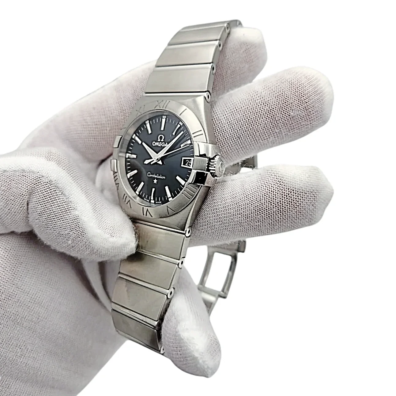 Men's Omega 36mm Constellation Stainless Steel Watch with Black Dial and Fixed Roman Numeral Bezel. (Pre-Owned)