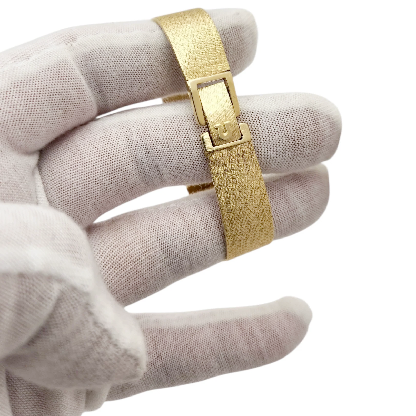 Ladies Omega Petit Vintage 14K Yellow Gold Automatic Watch with Mesh Band and Gold Dial. (Pre-Owned)