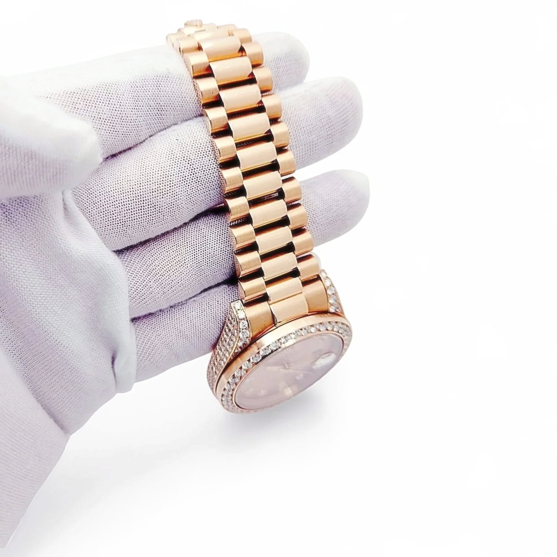 2021 Men's Rolex 41mm Presidential Day-Date II Everose 18K Rose Gold Watch with Diamond Dial and Diamond Bezel. (Pre-Owned 218235)