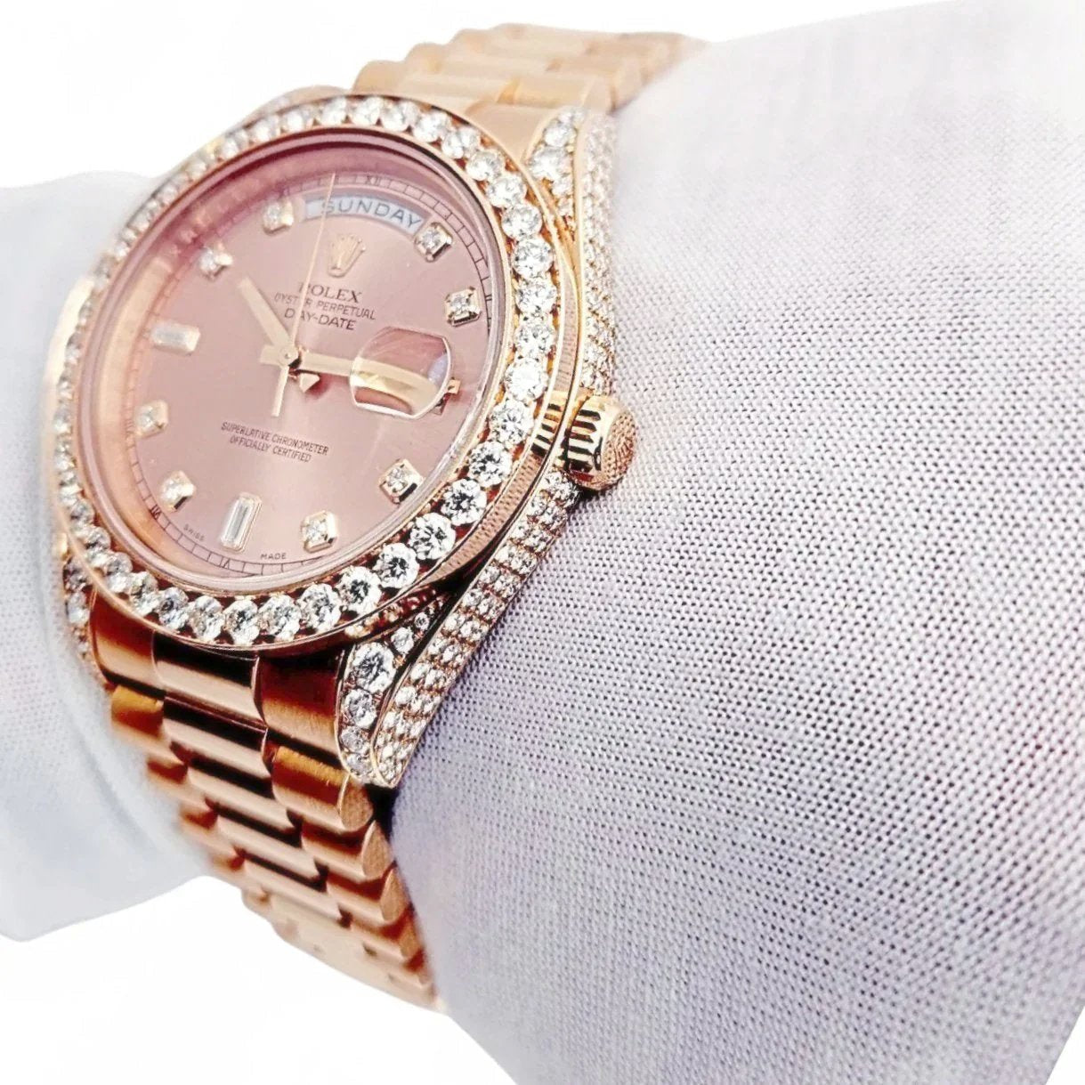 2021 Men's Rolex 41mm Presidential Day-Date II Everose 18K Rose Gold Watch with Diamond Dial and Diamond Bezel. (Pre-Owned 218235)