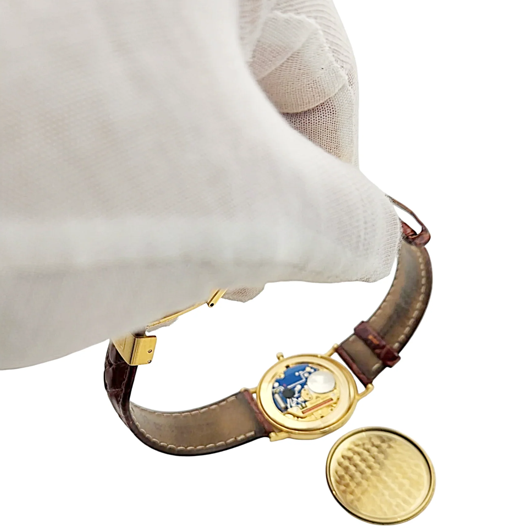 Men's Maurice Lacroix 34mm Vintage 18K Yellow Gold Case Watch with Brown Leather and White Dial. (Pre-Owned 2106)