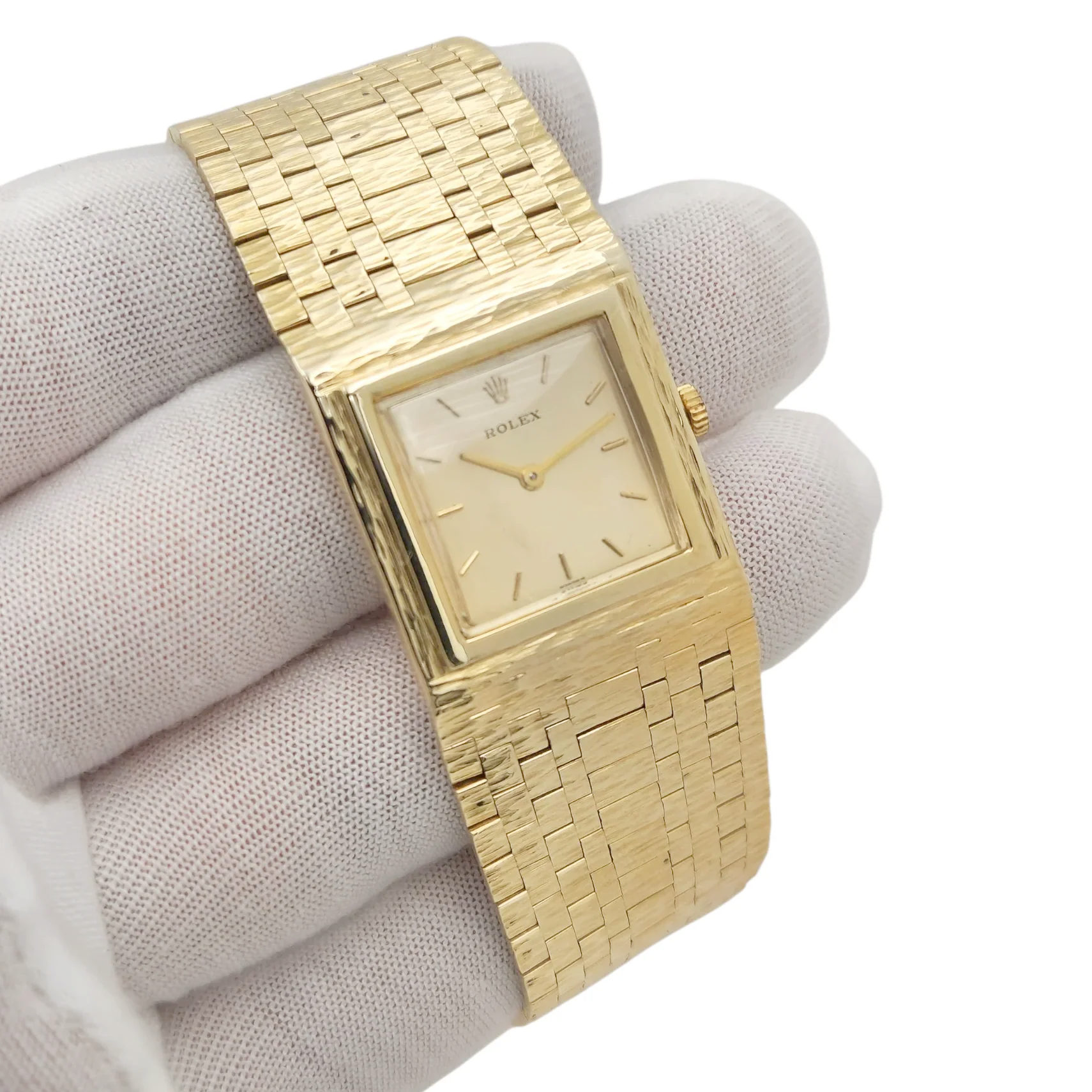 1950's Unisex Rolex 25mm Vintage 14K Yellow Gold Watch with Gold Dial and Gold Mesh Bracelet. (Pre-Owned)