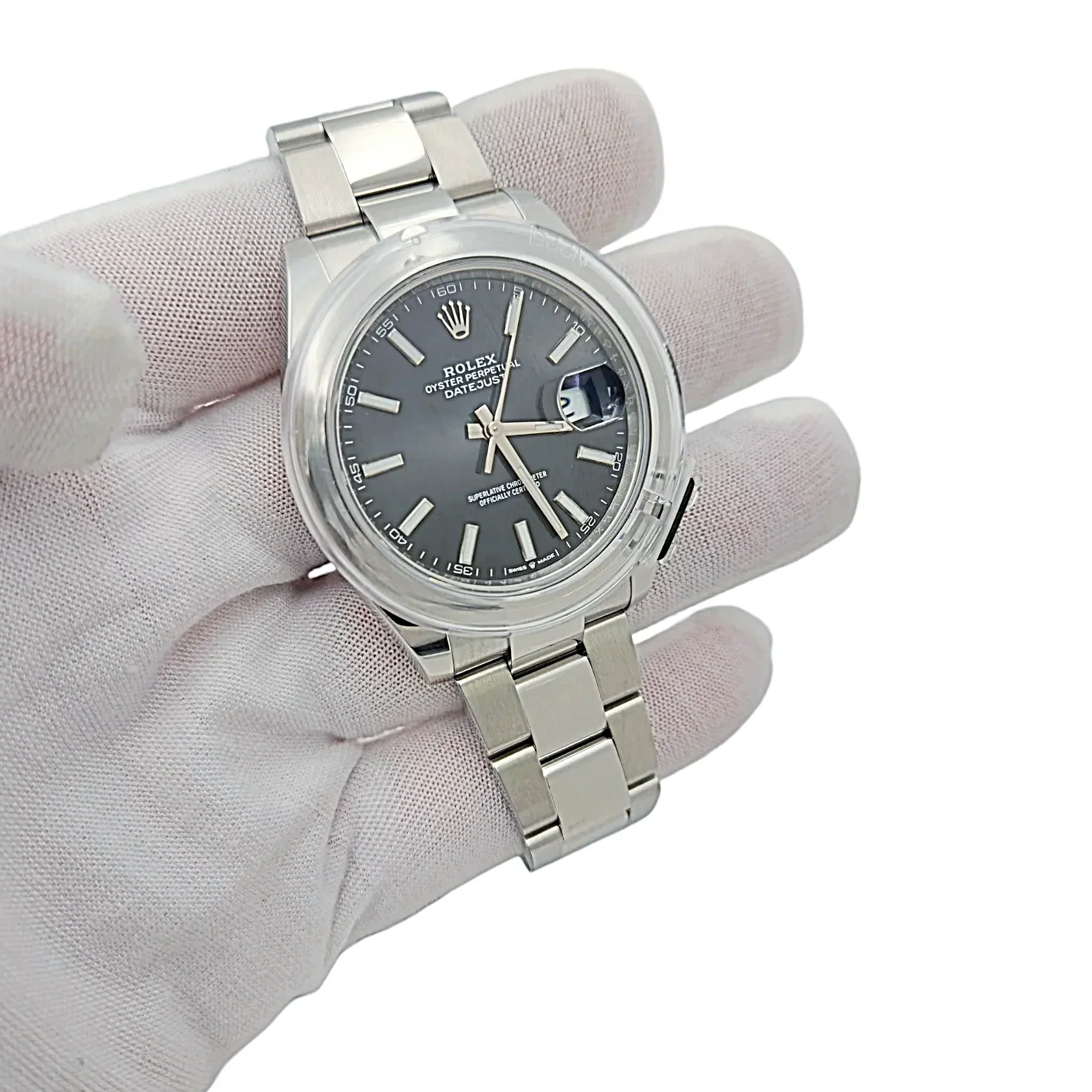 2025 Men's Rolex 41mm DateJust Stainless Steel Watch with Black Dial and Smooth Bezel. (UNWORN 126300)