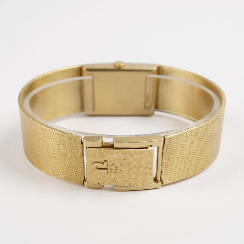 Unisex Omega Vintage 14K Yellow Gold Watch with Mesh Band and Gold Dial. (Pre-Owned)