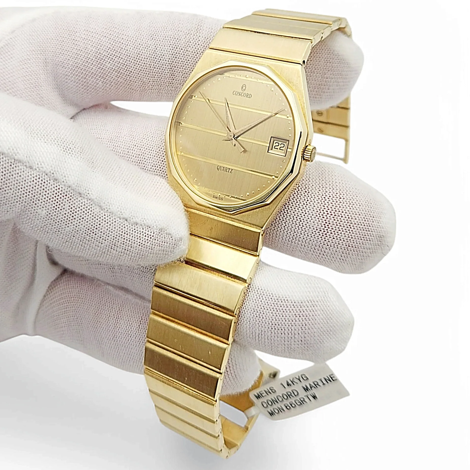 Men's Concord 33mm Mariner Octagon 14K Yellow Gold Watch with Gold Dial. (Pre-Owned)