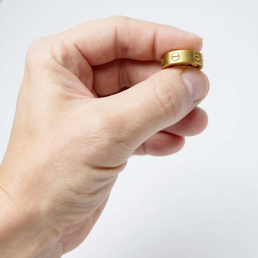 Ladies Cartier 5mm x 20mm Love Hoop Earrings in 18K Yellow Gold - Includes Cartier Certificate. (Pre-Owned)