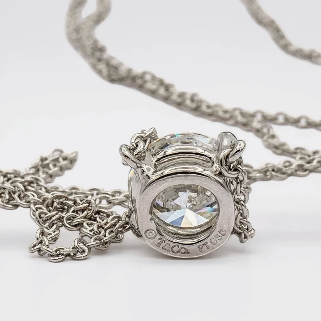 Tiffany & Co. 0.91 Carat Round VS1 / H Diamond Pendant with Platinum 16" Solitaire Necklace. (Pre-Owned)