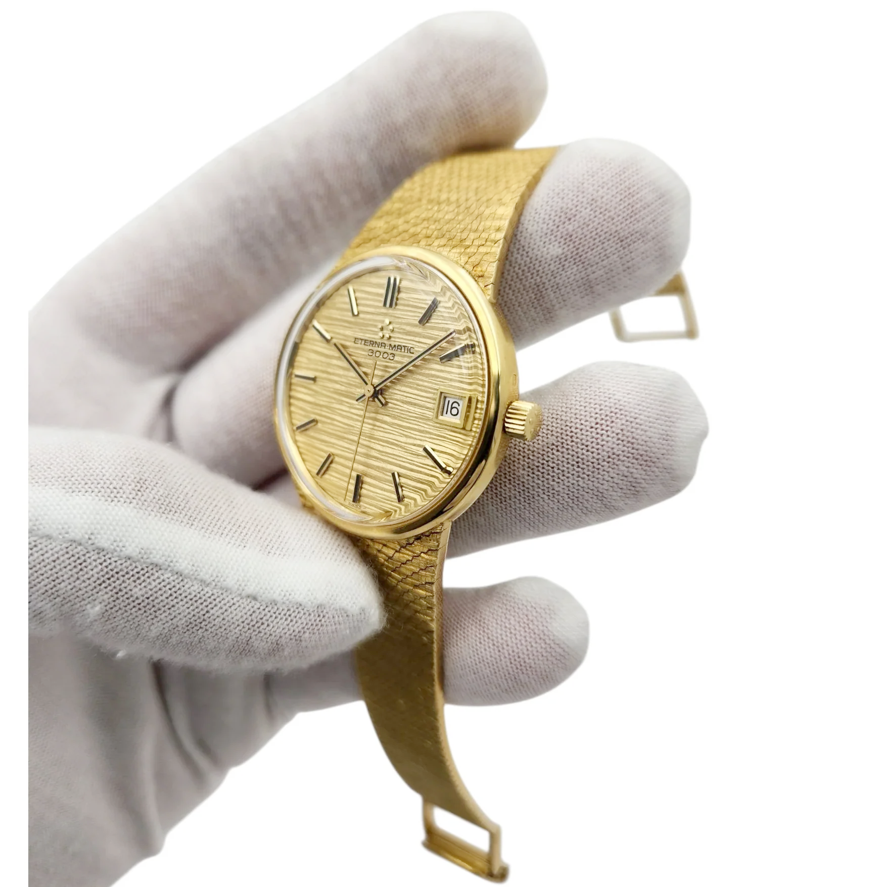 Unisex Eterna-Matic 3003 18K Yellow Gold 34mm Manual Wind Watch with Gold Dial. (Pre-Owned)