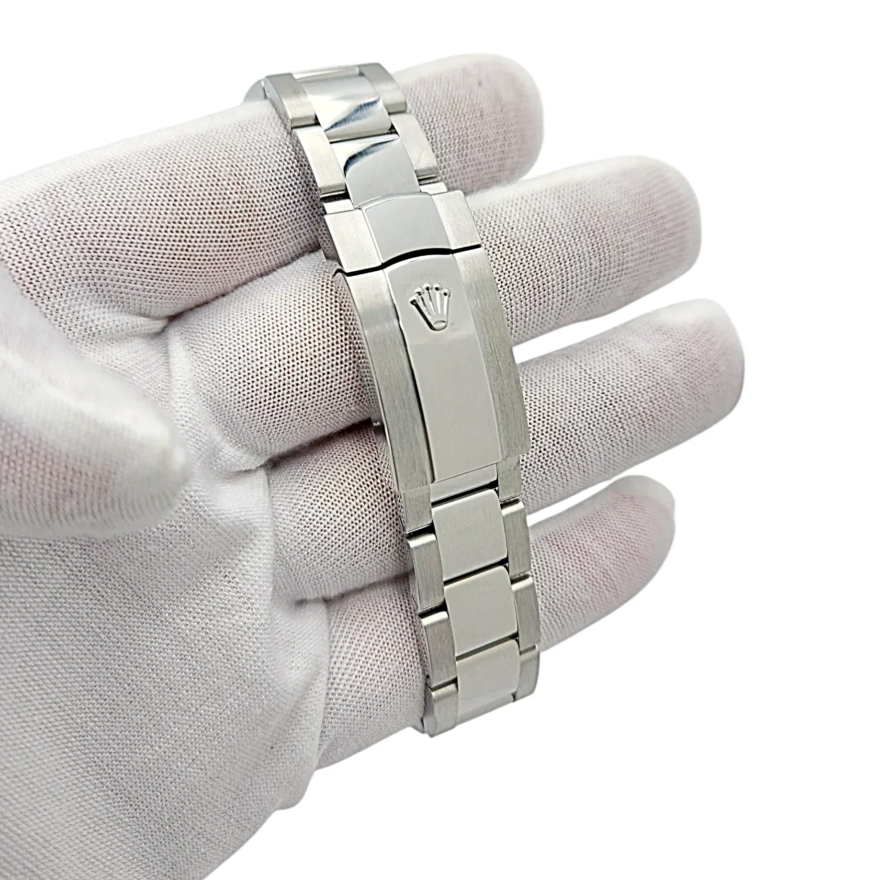 2025 Men's Rolex 41mm DateJust Stainless Steel Watch with Black Dial and Smooth Bezel. (UNWORN 126300)