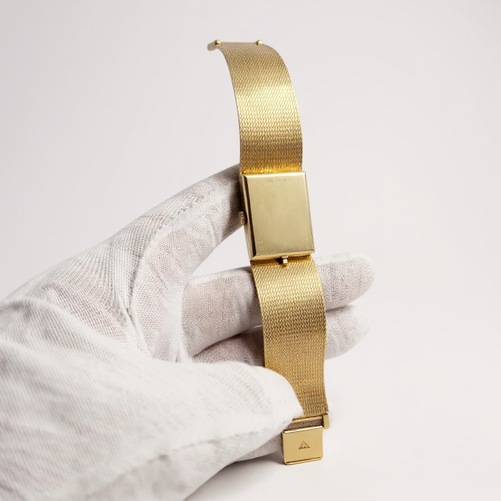 Unisex Omega Vintage 14K Yellow Gold Automatic Watch with Mesh Band and Gold Dial. (Pre-Owned)