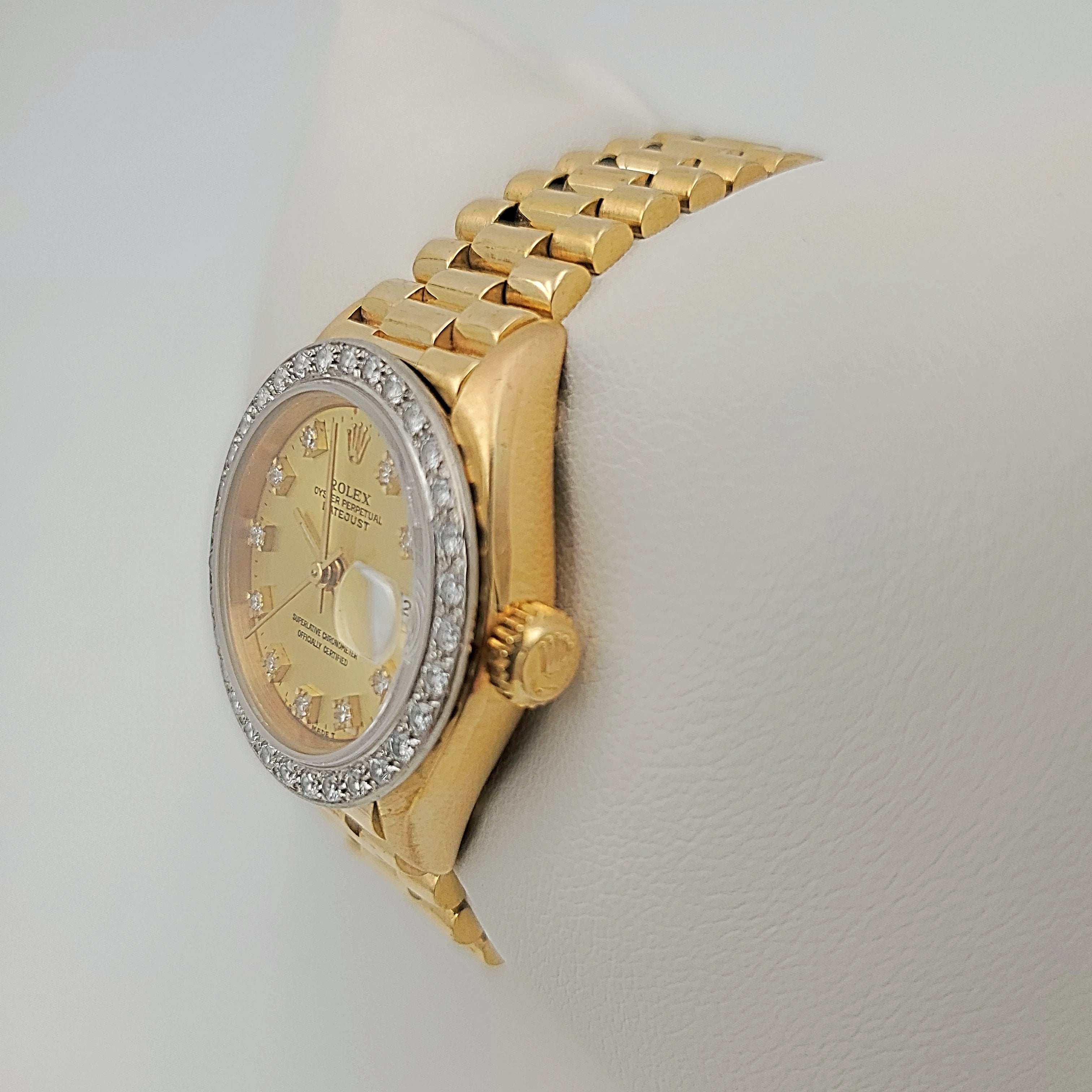 Women's Rolex 26mm Presidential 18K Yellow Gold Watch with Champagne Diamond Dial and Diamond Bezel. (Pre-Owned)