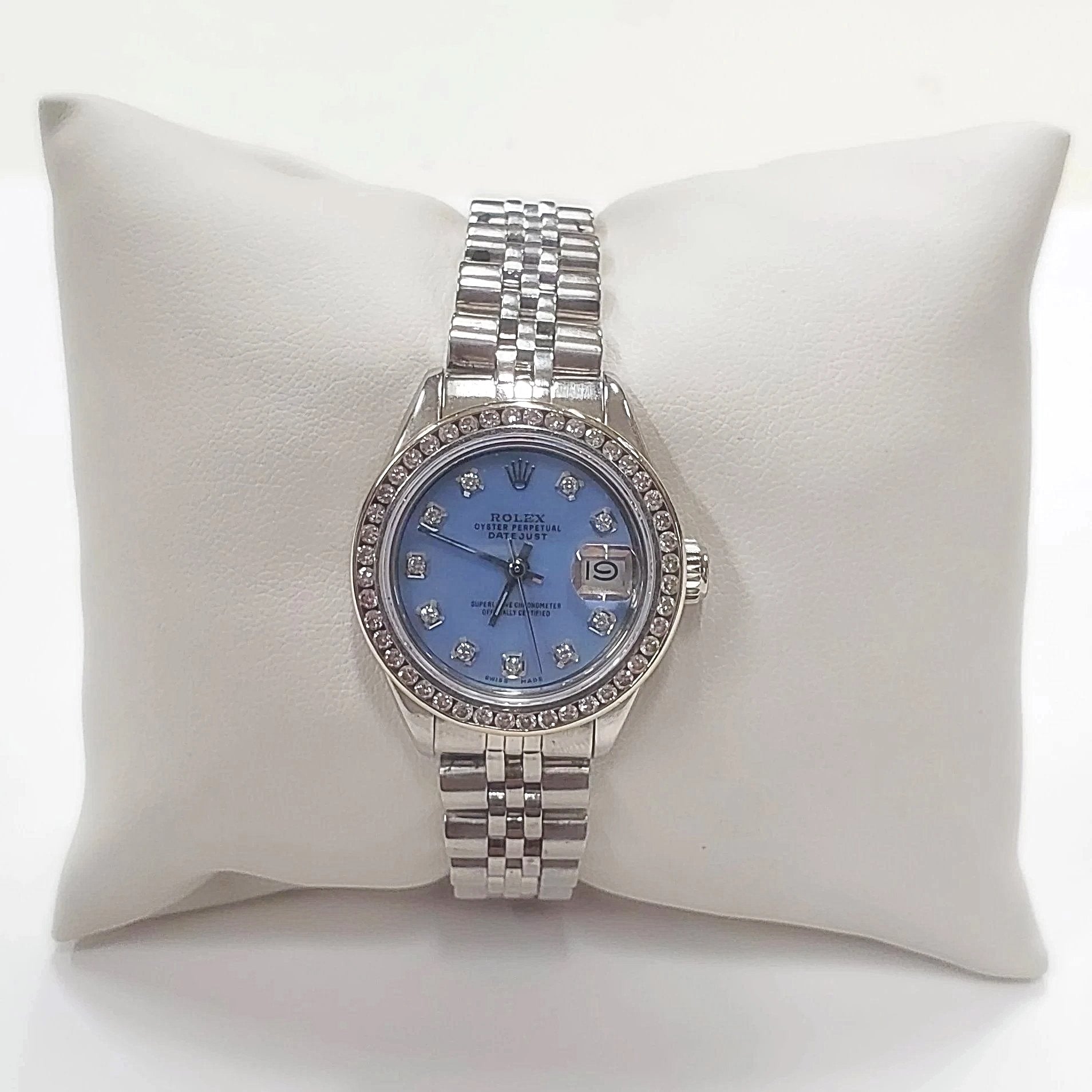 Ladies Rolex 26mm DateJust Stainless Steel Watch with Powder Blue Diamond Dial and Diamond Bezel. (Pre-Owned)