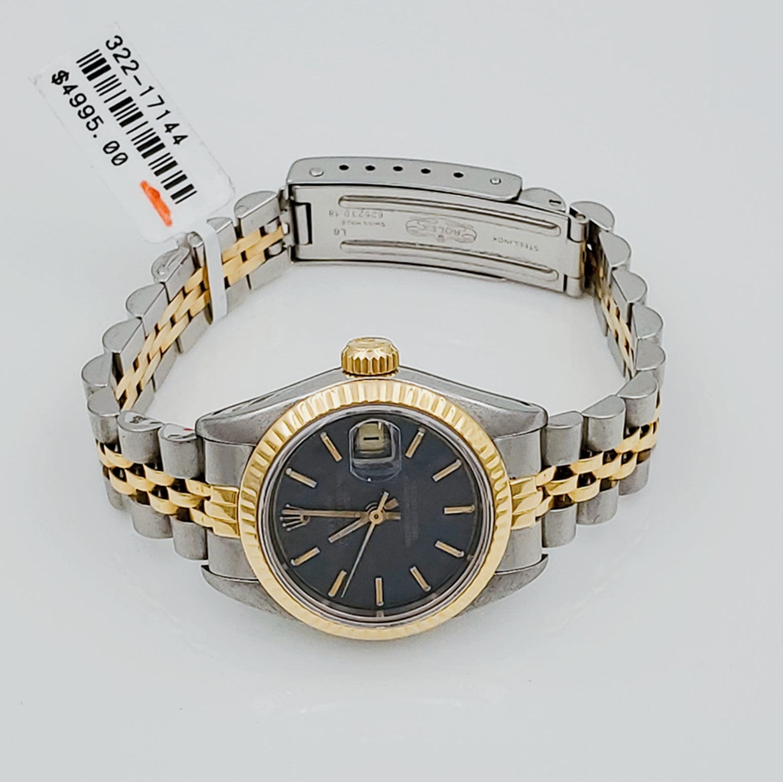 Ladies Rolex 26mm Two Tone DateJust 18K Gold Watch with Blue Dial and 18k Fluted Bezel. (Pre-Owned)