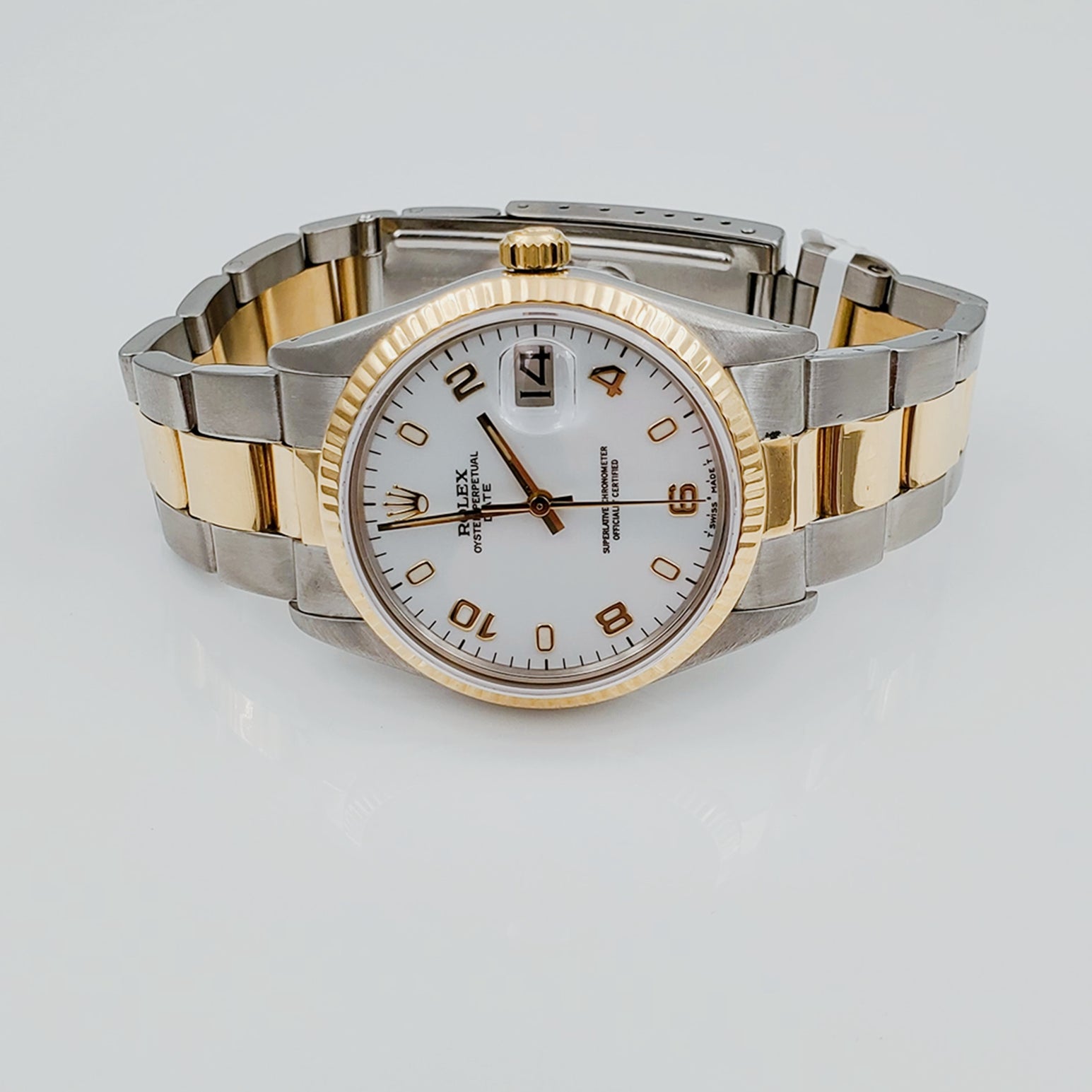 Unisex Rolex DateJust 34mm Two Tone 18k Gold / Stainless Steel Oyster Band Watch with White Dial, Gold Numeral and Fluted Bezel. (Pre-Owned)