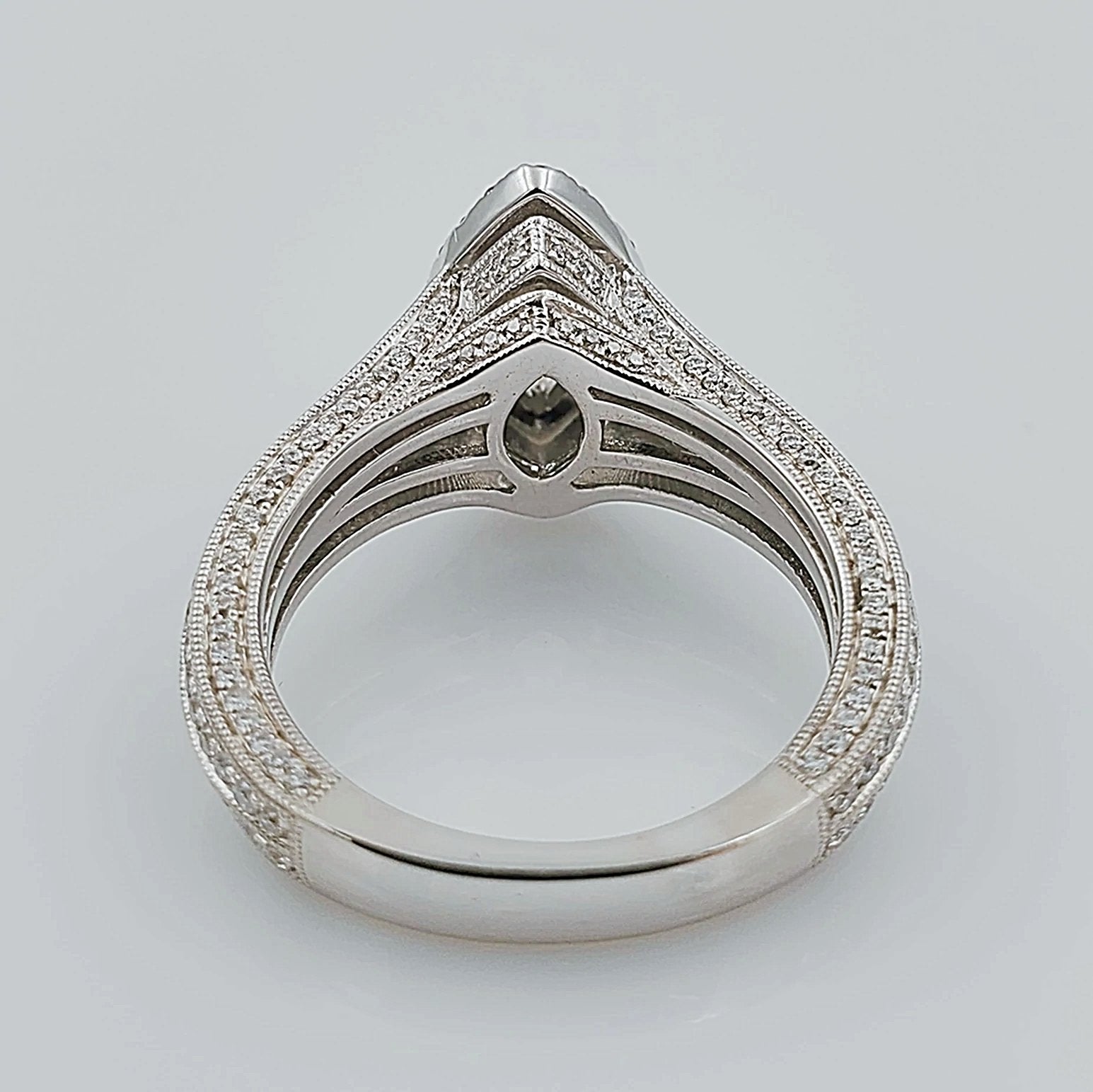 Women's 18K White Gold with 1.05 CT Marquis Diamond (SI2 Color F) 7.28 GR Total Weight Wedding Ring. (Size: 6.5)