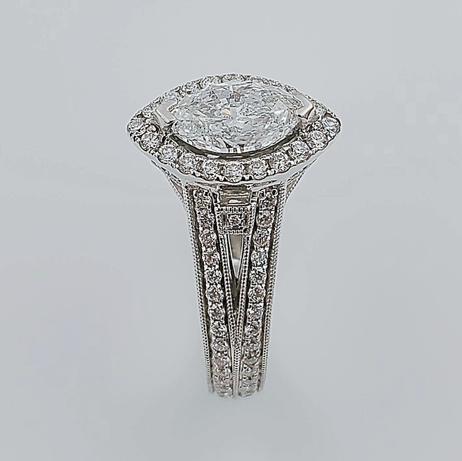 Women's 18K White Gold with 1.05 CT Marquis Diamond (SI2 Color F) 7.28 GR Total Weight Wedding Ring. (Size: 6.5)