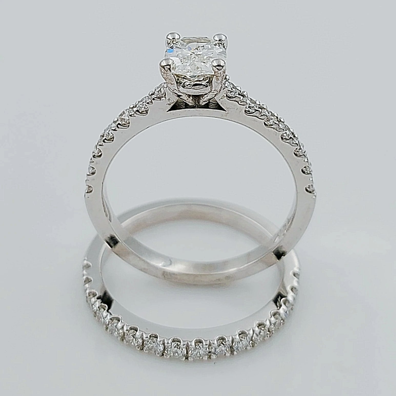 Women's 14K White Gold with Oval 0.64 CT Center (SI Color I) Diamond 4.9 GR Total Weight Bridal Ring Set. (Size: 6.0)