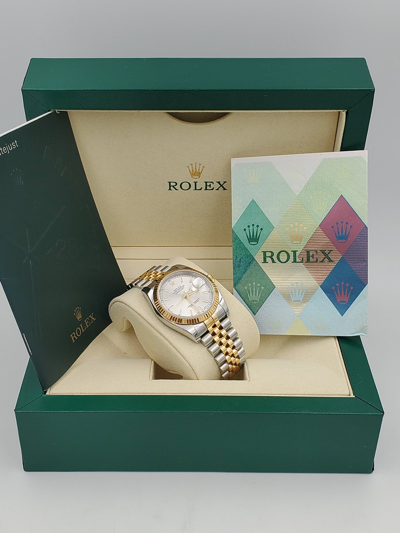 Men's Rolex 36mm DateJust 18K Yellow Gold / Stainless Steel Watch with Silver Dial, Jubilee Bracelet and Fluted Bezel. (Pre-Owned 112633)