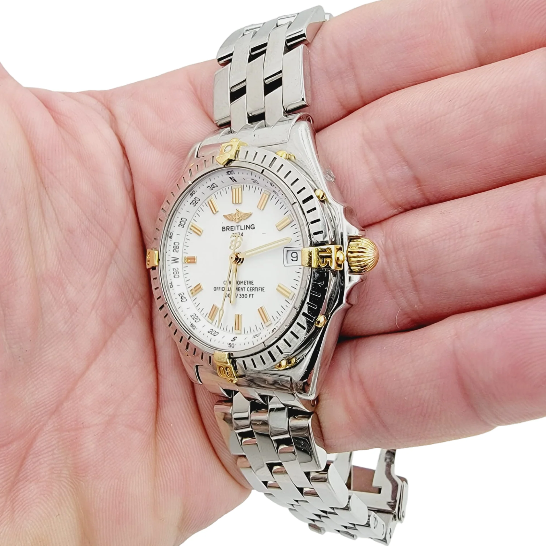 Men's Breitling 38mm Windrider Wings Automatic 18K Yellow Gold / Stainless Steel Watch with White Dial. (Pre-Owned B10350)