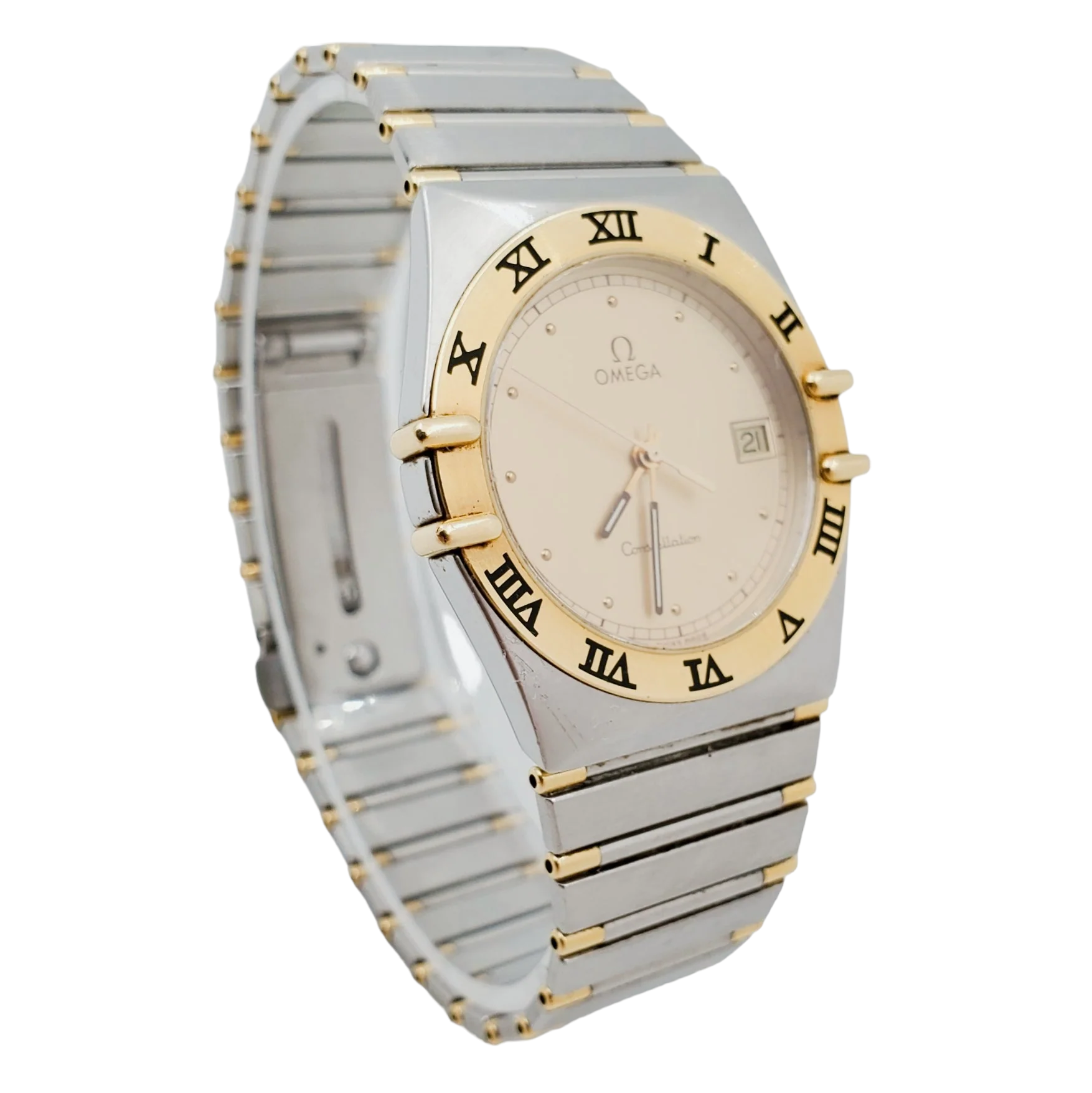 Men's Omega 34mm Constellation Two Tone 18K Yellow Gold / Stainless Steel Watch with Gold Dial and Fixed Roman Numeral Bezel. (Pre-Owned)