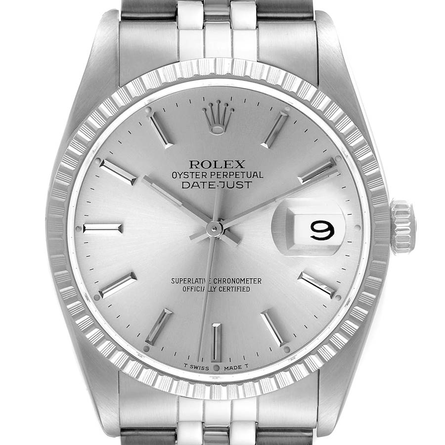 Men's Rolex 36mm DateJust Stainless Steel Watch with Silver Dial and Fluted Bezel. (Pre-Owned 16220)