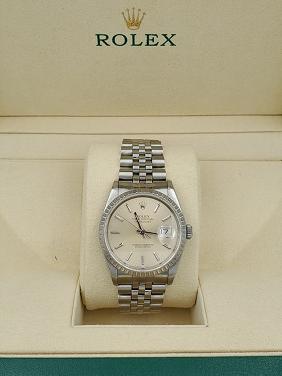 Men's Rolex 36mm DateJust Stainless Steel Watch with Silver Dial and Fluted Bezel. (Pre-Owned 16220)