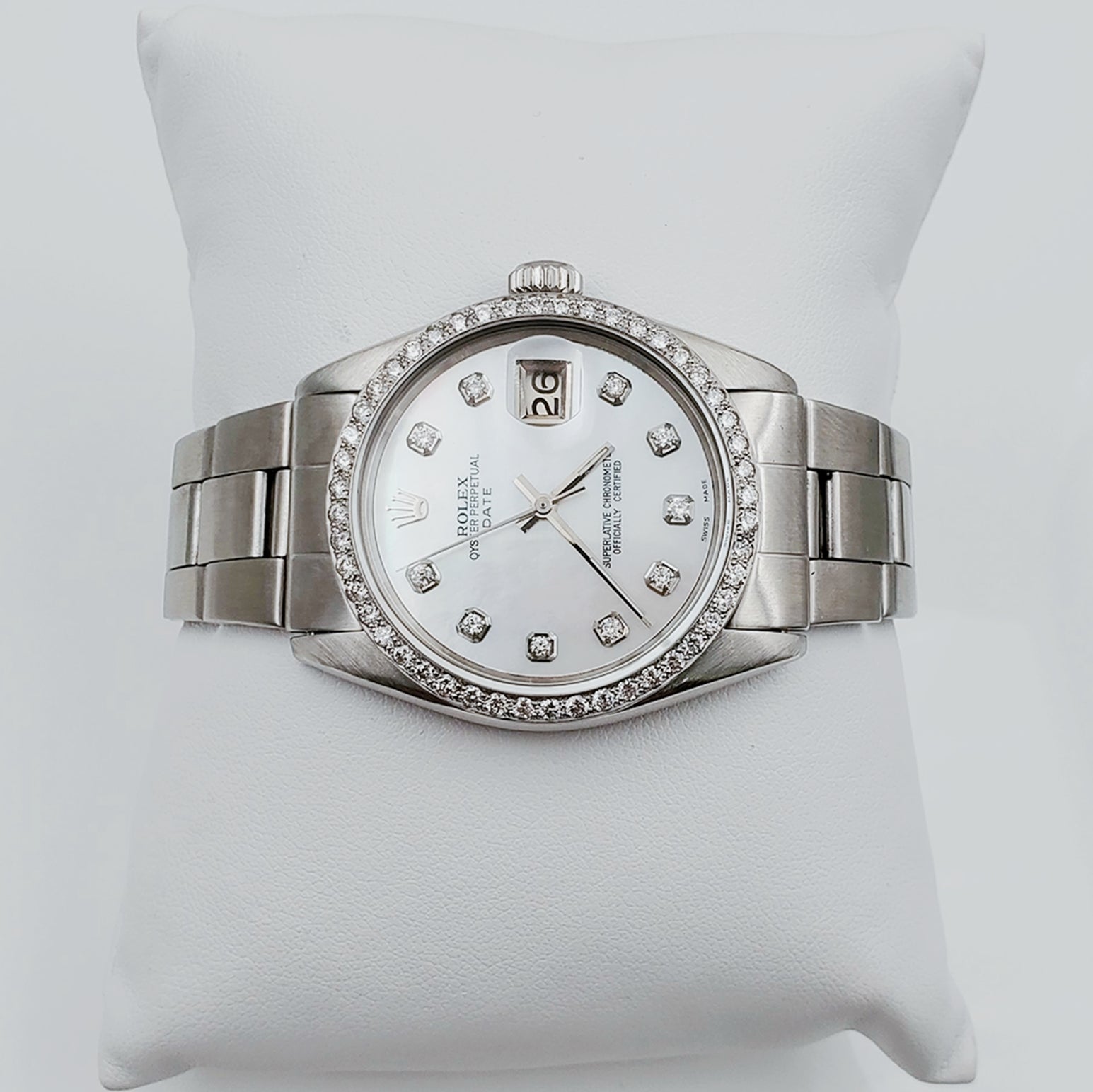 Men's Rolex 36mm Vintage DateJust Stainless Steel Oyster Band Watch with Mother of Pearl Diamond Dial and 18K White Gold Diamond Bezel. (Pre-Owned)