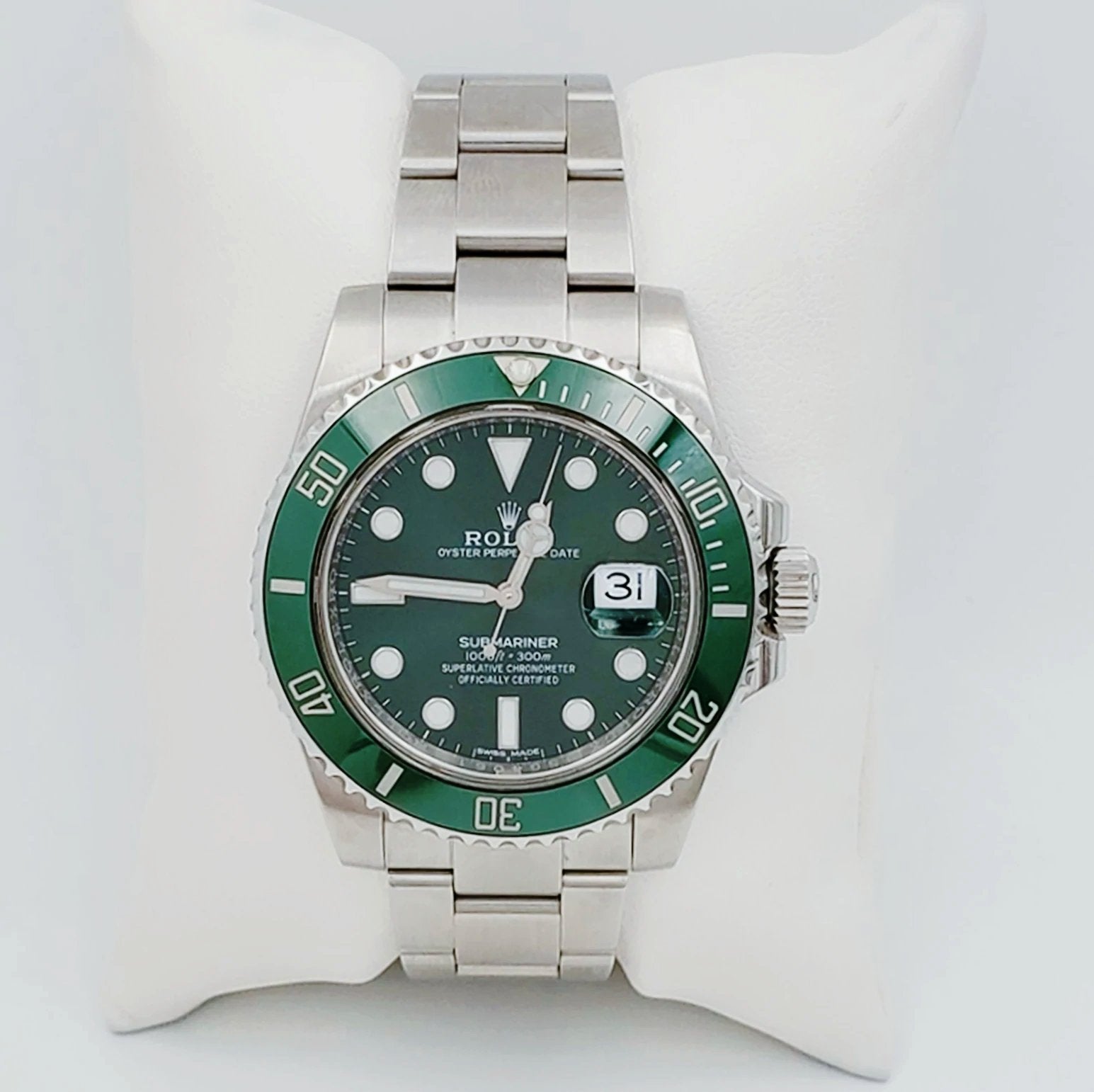 Men's Rolex 40mm Submariner Date Oyster Perpetual Stainless Steel Watch with Green Dial and Green Bezel. (NEW 116610LV)