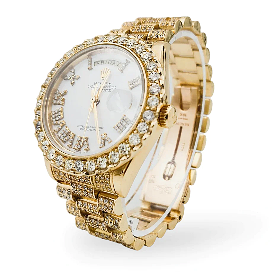 Men's Rolex Presidential 36mm Solid 18K Yellow Gold Watch with White Diamond Dial and Diamond Bezel. (Pre-Owned 18038)