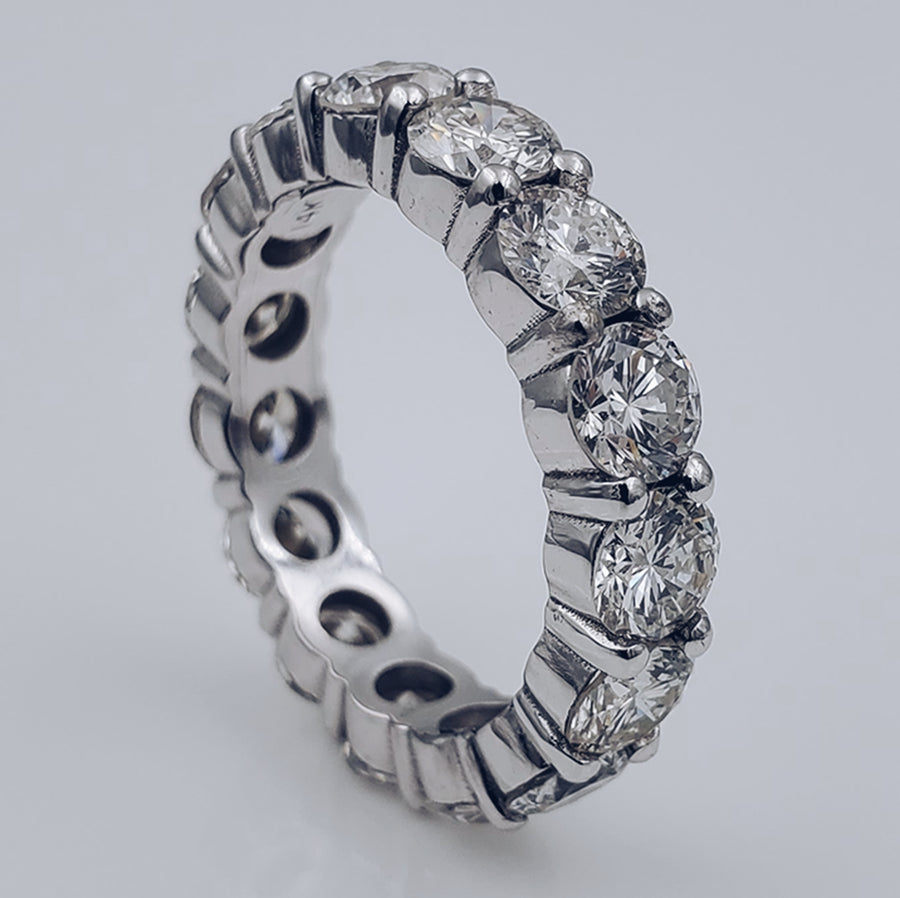 Women's 14K White Gold 4.50 CT Total Weight Round Diamonds 5.0 GR Eternity Band. (Size: 6.5)