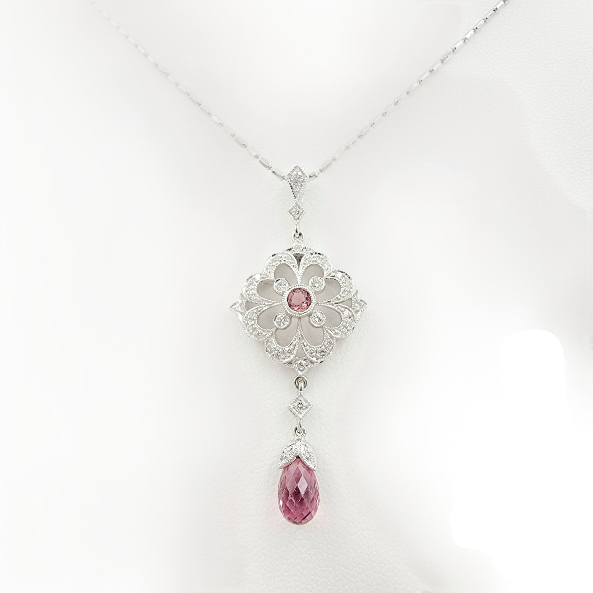 18k lady's pendant necklace gift for her pink sapphire gem