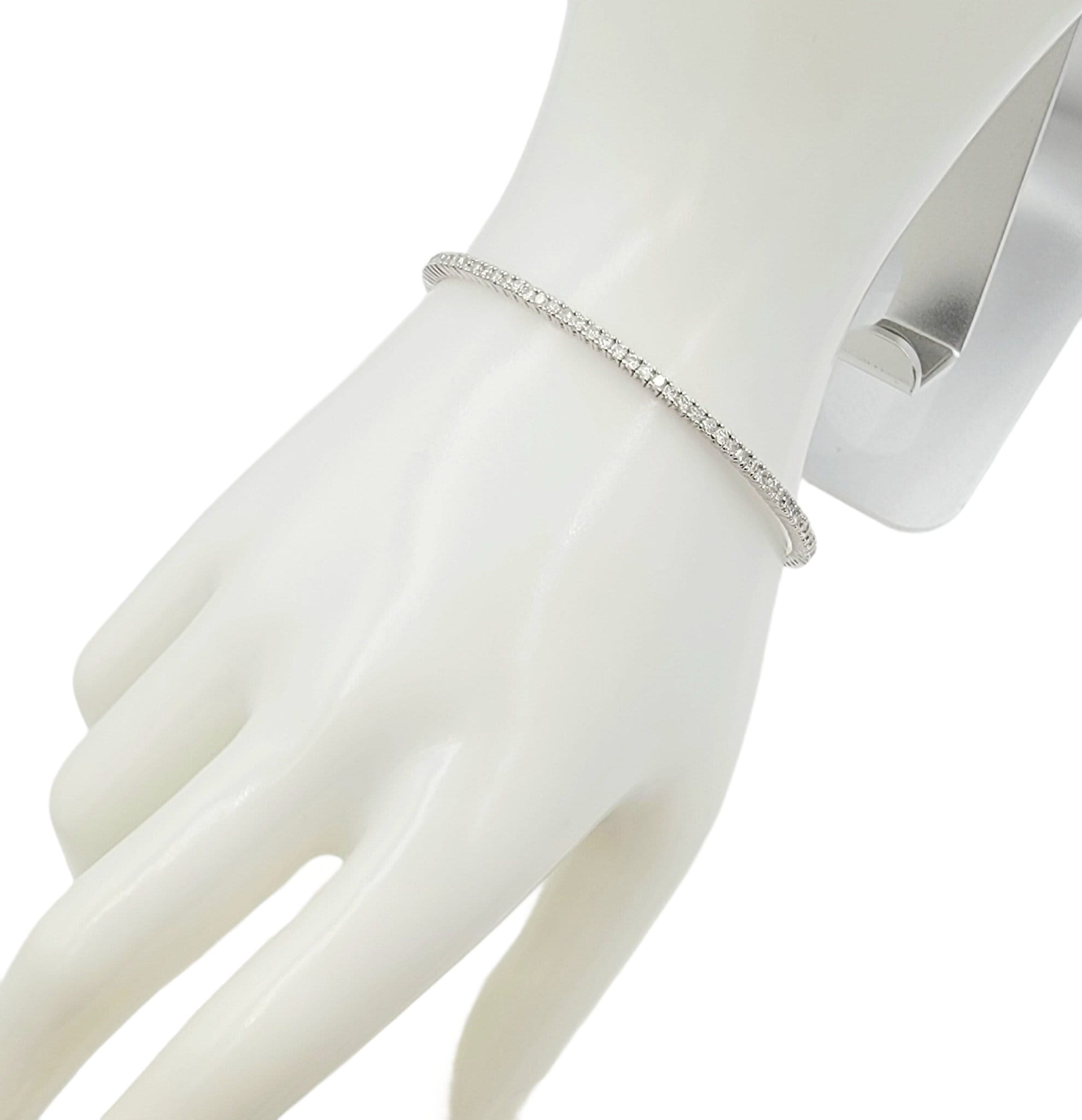 14k white gold diamond flex bangle