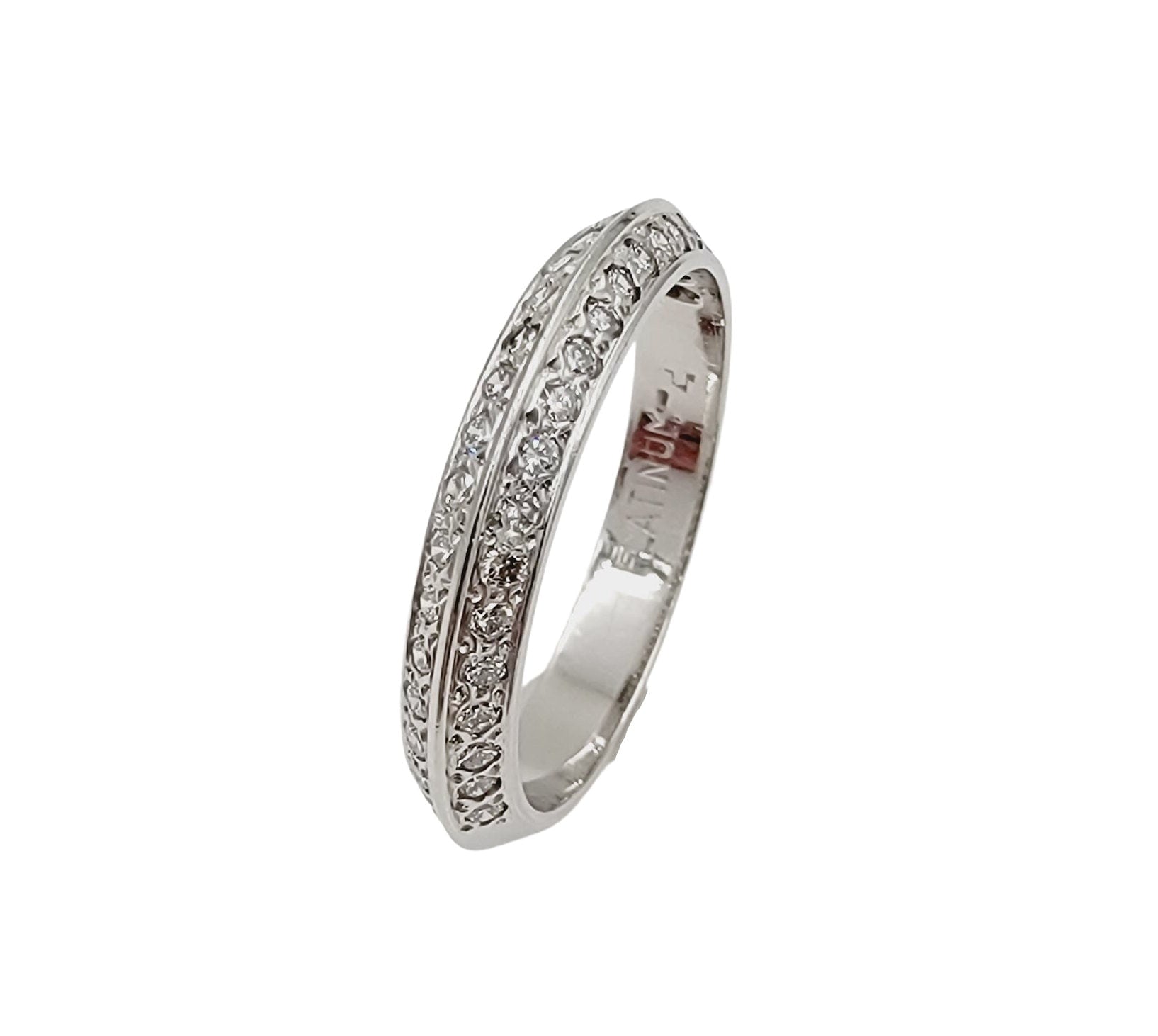 Platinum diamond ring