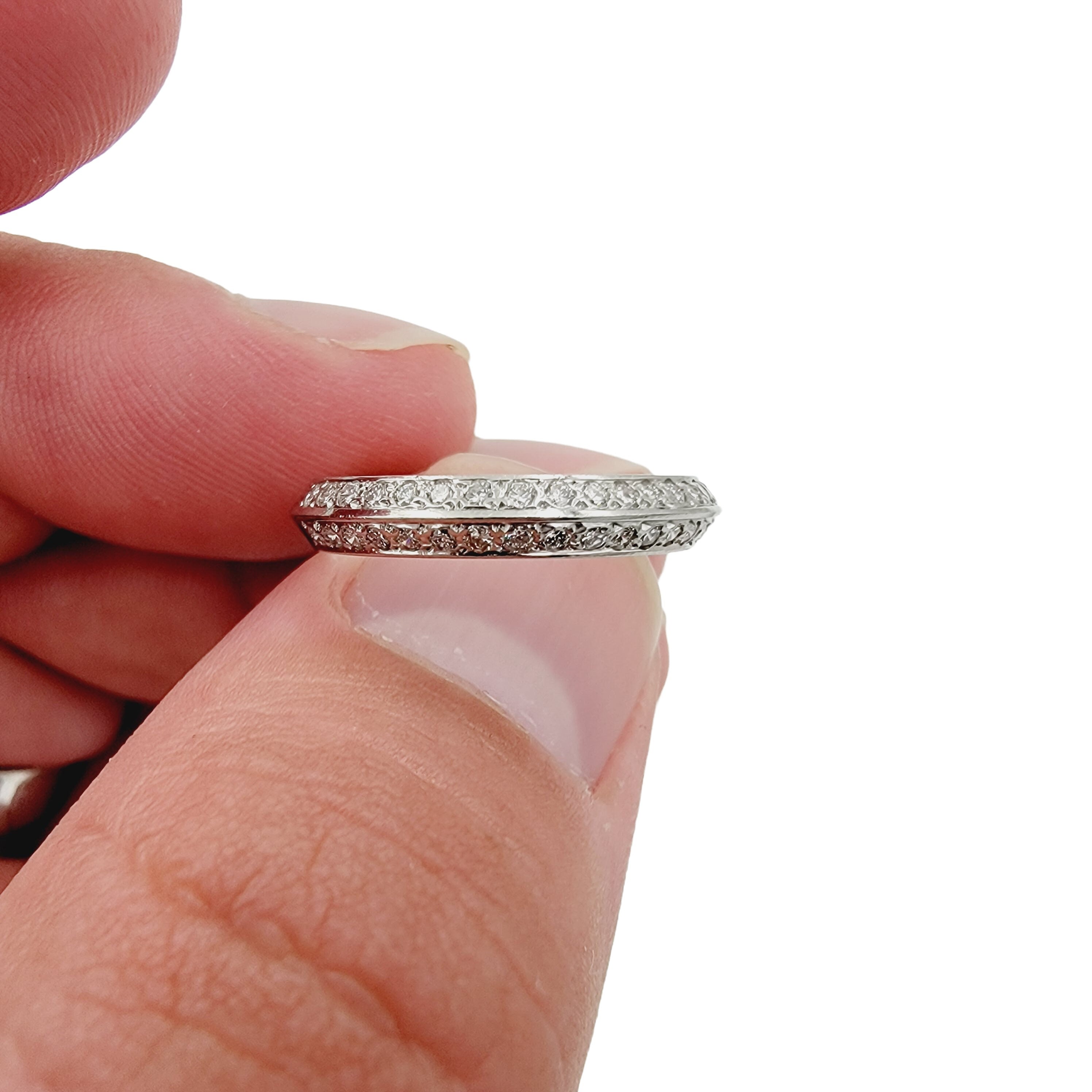 Platinum diamond ring