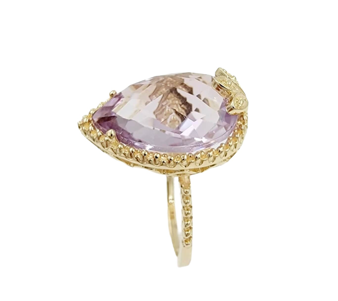 14k Yellow Gold Ring With Amethyst