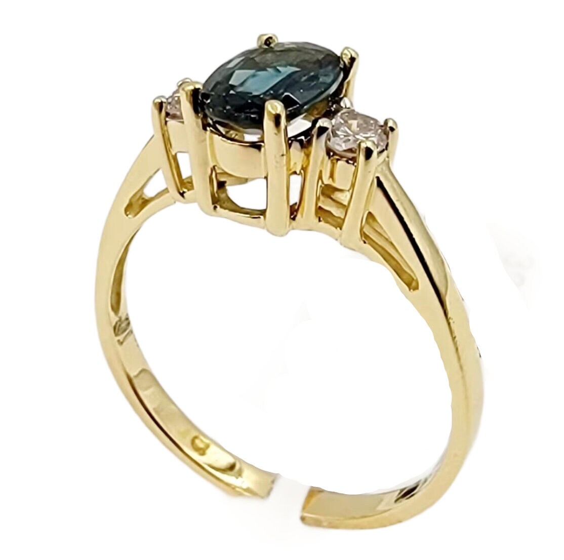 18k Yellow Gold Diamond and Blue Sapphire Ring